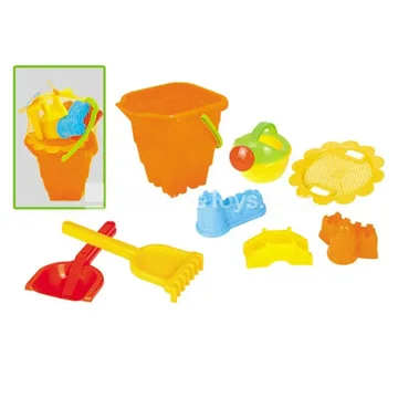 8-Piece Beach Bucket Set